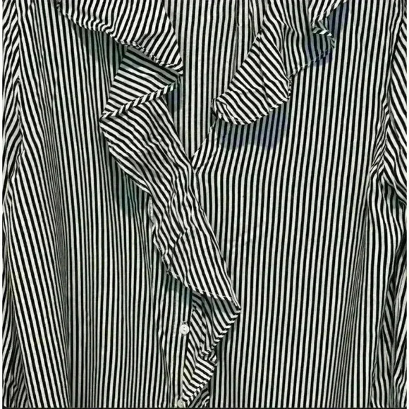 Umgee Women's Blk/Wht Striped Ruffle Button Down Blouse-Size Medium - Picture 2 of 7